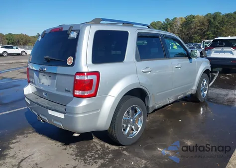 2010 Ford Escape Limited z USA, uszkodzony, nr VIN 1FMCU0EG6AKC93685